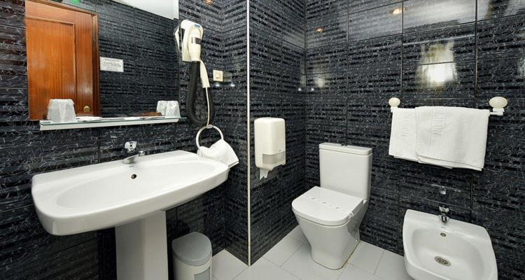 Hotel El Molinon Cangas De Narcea Bagian luar foto